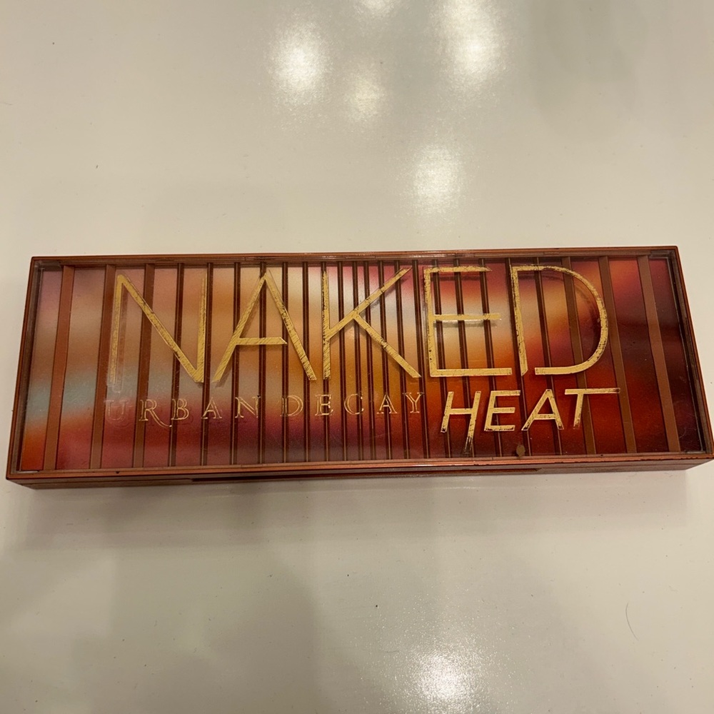 Urban Decay Naked Heat